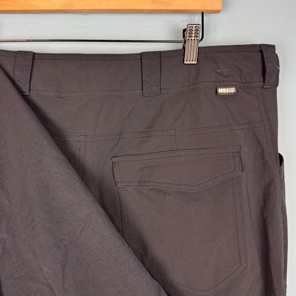 REI Co-op Women's Size 16 Black Screeline Hybrid Hiking Pants Roll Up 31" Inseam